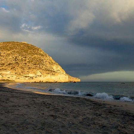 Hotel La Palmera. El Amanecer En El Parque Natural Agua Amarga  Exterior foto